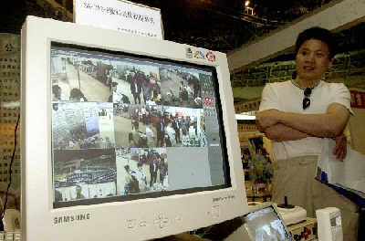 公共安全產(chǎn)品長春展銷 高科技產(chǎn)品紛紛亮相(多圖)